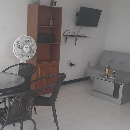 Apartamento Tres Carabelas El Laguito *